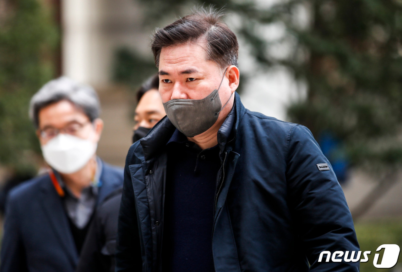 사실혼 배우자, 유동규 휴대전화 파손 혐의로 2심서 징역형 집행유예 받아