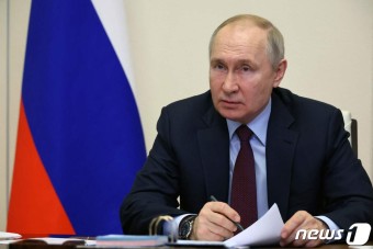 화상 진행 각료 회의 참석한 푸틴 대통령