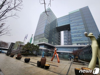 국내 첫 P2E게임 '사행성' 법원도 제동…스카이피플 패소(상보)