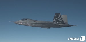초음속 비행 성공한 KF-21