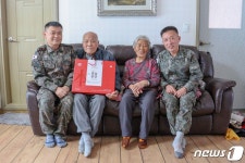 육군 제20기갑여단, 홍천 6‧25 참전용사 가정에 위문품 전달