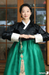우정원 슈룹 고귀인의 곱디 고운 한복 자태