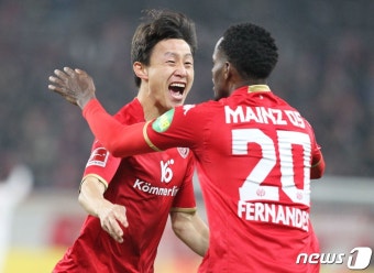 '이재성 2경기 연속골' 마인츠, 보훔 5-2 제압…7경기 만에 승리