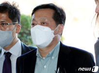 정진상 측 체포영장 기각됐는데도 구인장 발부…위헌심판 신청