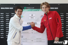 권순우·지주 베리스 멋진 경기 기대하세요