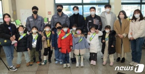 한국타이어, 대전공장서 ‘어린이집 스토리북’ 전시