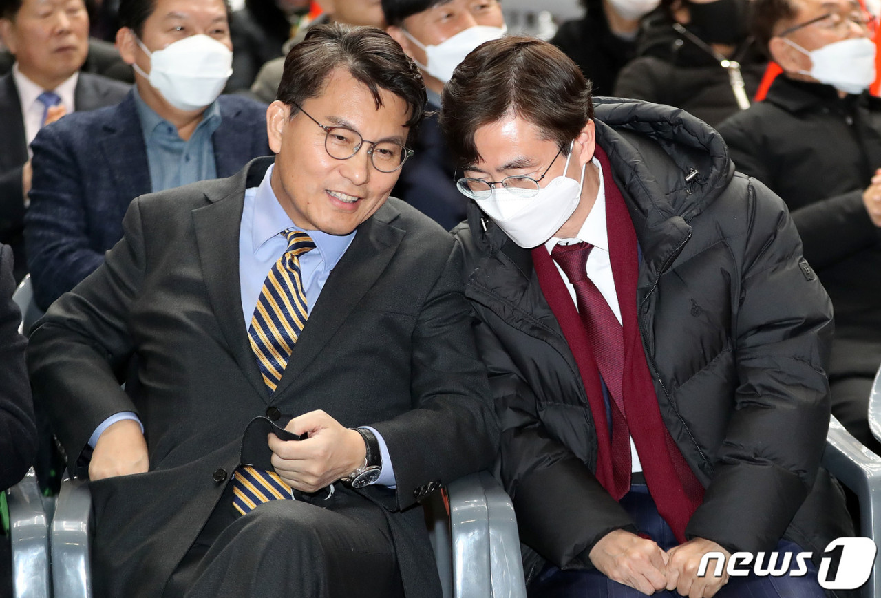윤상현 의원, 윤석열씨에 단죄하나? 조 경태 의원 비판
