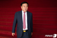 국회 찾은 이진복 정무수석