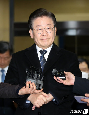 이재명, 11시간 만에 檢 조사 종료...