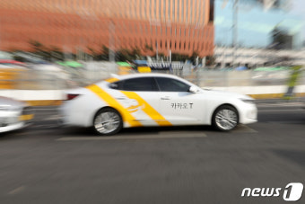 공정위 '콜 몰아주기 카카오 모빌리티에 과징금 257억 부과'