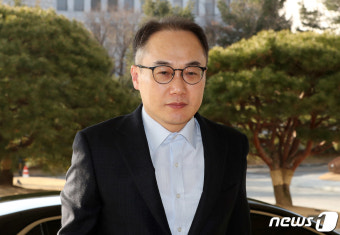 이원석 검찰총장 '출근'