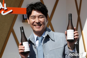 '소주한잔' 손에 든 가수 임창정