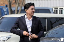 '기밀유출 혐의' 부승찬 전 대변인, 방첩사 출석