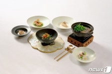 롯데호텔 서울 라세느·무궁화·도림·모모야마, 봄 메뉴 선봬