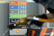 2월 수입물가지수 2.1% 상승…유가·환율 상승에 넉 달 만에 반등