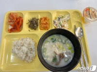 ‘아침 안먹던 학생도 일찍 일어나’…강원대 1000원 학식 인기 폭증