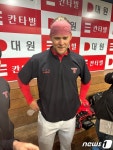 KIA 새 외인 앤더슨 매일 오답노트 작성…투구 객관적으로 평가