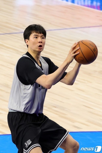 이현중, NBA G리그서 3점슛 두 방 포함 개인 최다 12득점