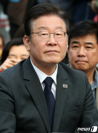 대일 굴욕외교 규탄 범국민대회 참석한 이재명 대표