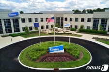 [펫피플]시몬스 엘랑코 CEO 메이드 인 코리아로 동물 건강 책임