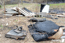 바람타고 불꽃 번져 아수라장…비 와서 사그라들길 함평 산불 현장