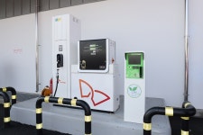 SK에너지, 울산서 국내 첫 화물차 수소 충전소 가동…하루 40대 가능