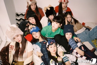 걸그룹 트리플에스, 19일 고척 키움-삼성전 시구·시타한다