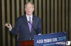 브래스 스미스 부회장, AI의 현재와 미래, 그리고 우리