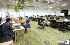 새로운 성장 기회 제공…유한킴벌리∙휴넷 교환근무 시범 운영