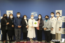 호흡곤란 증후군 쌍둥이 신생아에 도움의 손길 쏟아져