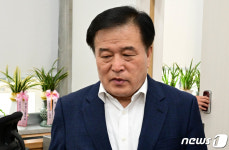 국회 찾은 이진복 정무수석