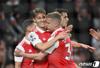 아스널, 첼시 꺾고 EPL 선두 탈환…맨시티보다 2경기 더 치러 불안한 1위