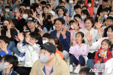 강기정 시장, 광주 어린이와 함께