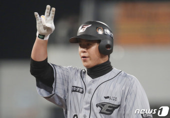 '노시환 멀티포' 한화, 삼성 잡고 30경기 만에 10승