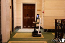 단골 식당 에이스인 이 직원, 이젠 PC방·골프장에서도 만나네요[미래on]