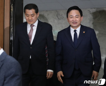 '건설현장 불법행위 근절 당정' 참석하는 박대출 의장과 원희룡 장관