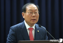 개회사하는 임병헌 의원