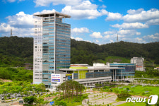 경찰, 전남도청 압수수색…사무관리비 사적 사용 의혹