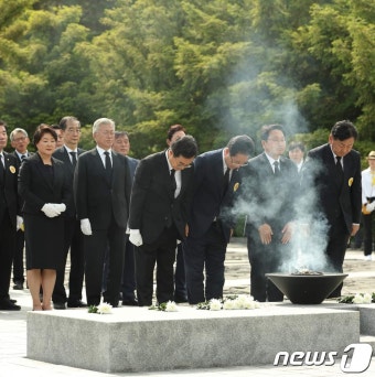 노무현 서거 14주기…김동연 