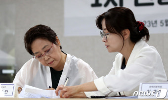 간호사 준법투쟁 일주일째…불법진료 1만2000여건 신고