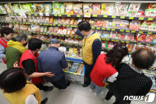 '기억력 떨어져도 습관은 남는다'