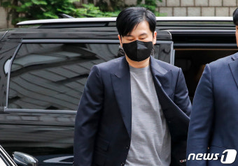 법원 도착한 양현석 전 대표