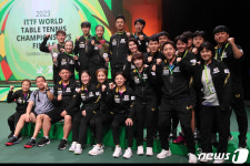 대한민국 탁구 20년 만에 메달 3개 쾌거