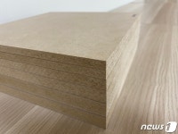 한솔홈데코 세계 최초 리사이클 원료 100% MDF 출시