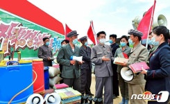 북한, 당 일꾼들에게 농장에 나가 선전선동 공세 힘있게 당부