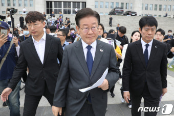 10.29 이태원 참사 진상규명특별법 제정 촉구 기자회견 마친 이재명 대표