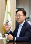 유성훈 금천구청장 삼국시대 핵심 호암산성을 랜드마크로[서울ZOOM人]