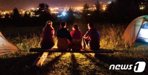남녀 30명 청춘 별빛캠프→9커플 매칭…지자체가 이런 이벤트까지