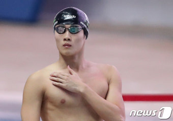 황선우, 자유형 100m 47초79 우승…