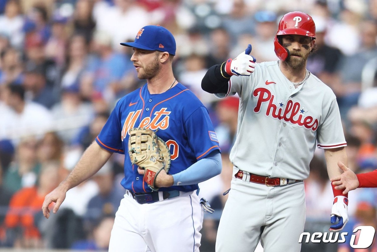 메츠, 필라델피아 제압하며 NLDS 2승 기록!